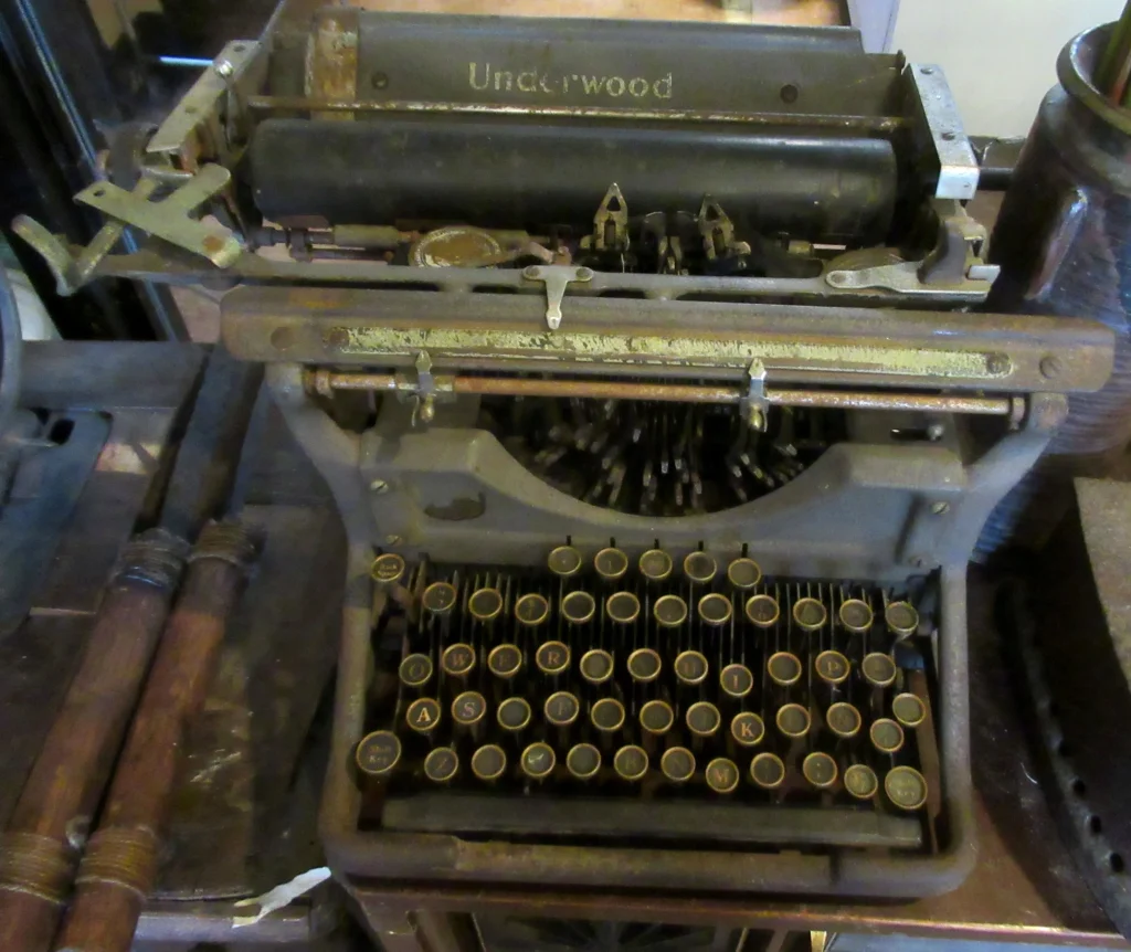 An antique Underwood mechanical typewriter