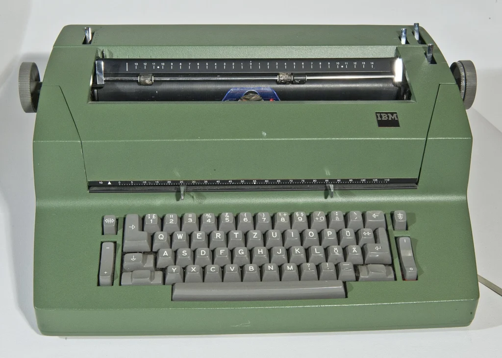 An IBM Selectric II electric typewriter